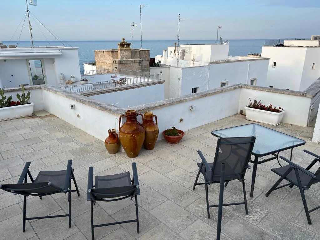 Suite San Benedetto Terrazza Vista Mare-1