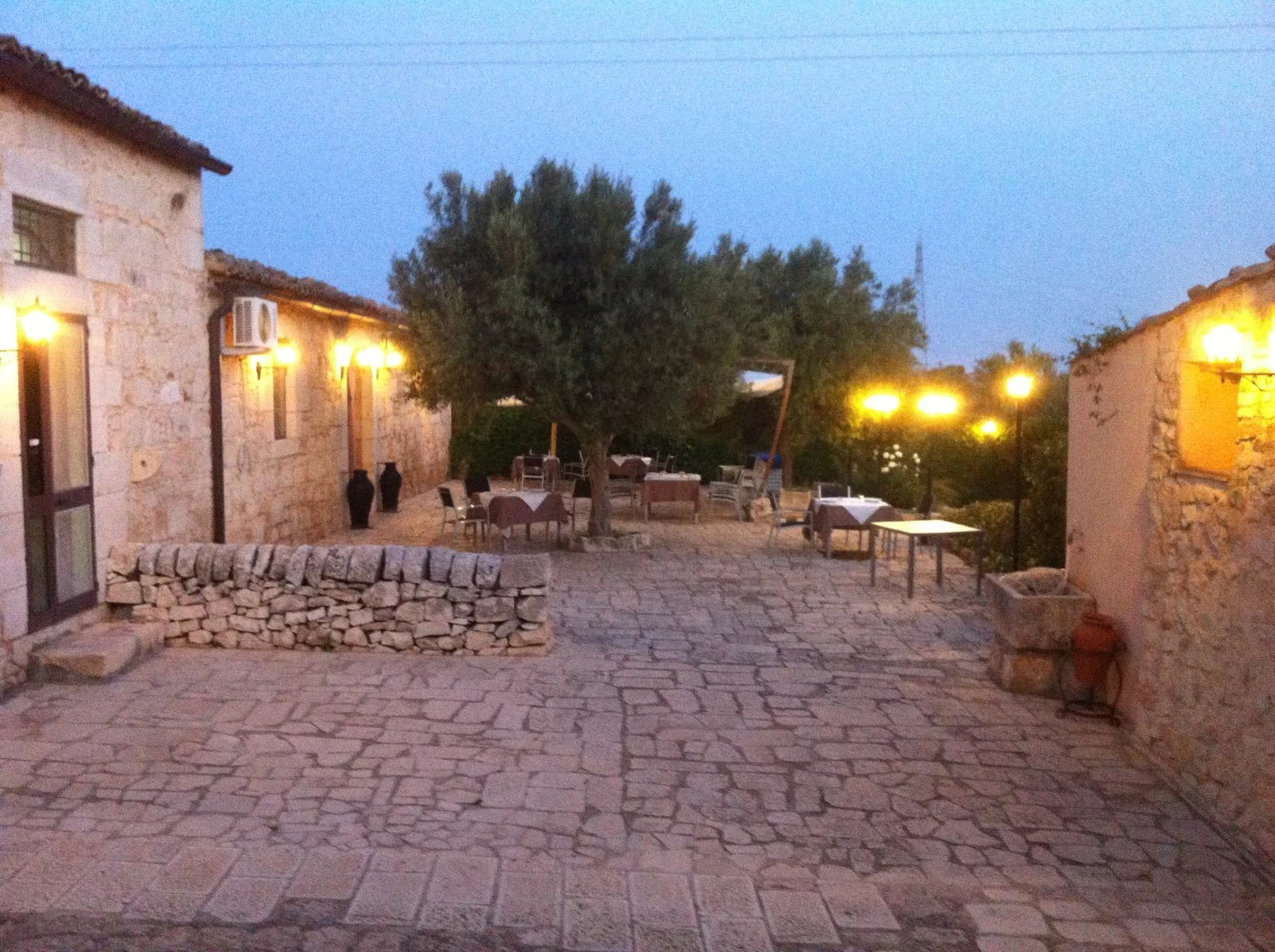 Al Casale-1