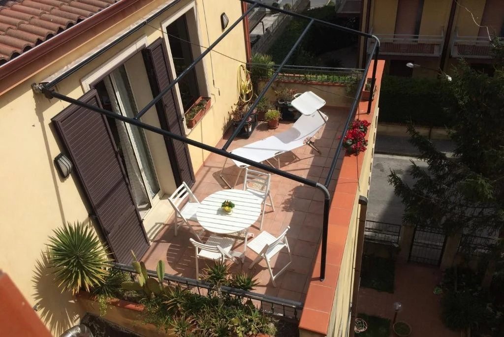 Appartamento Per Affitto Breve-3