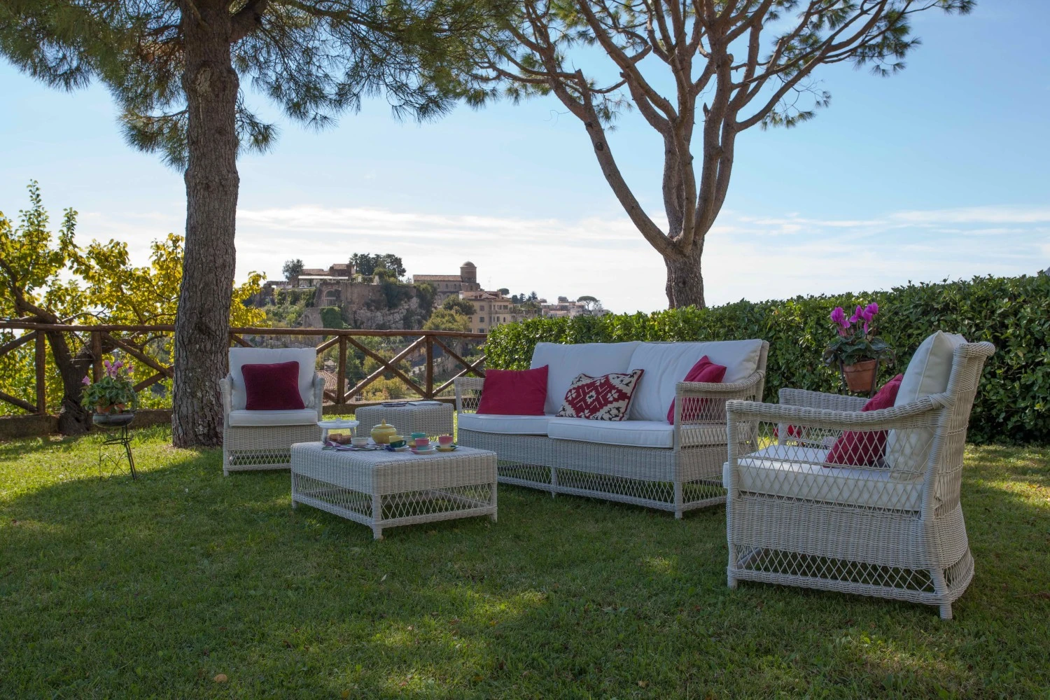 Casa Lacco 2-4
