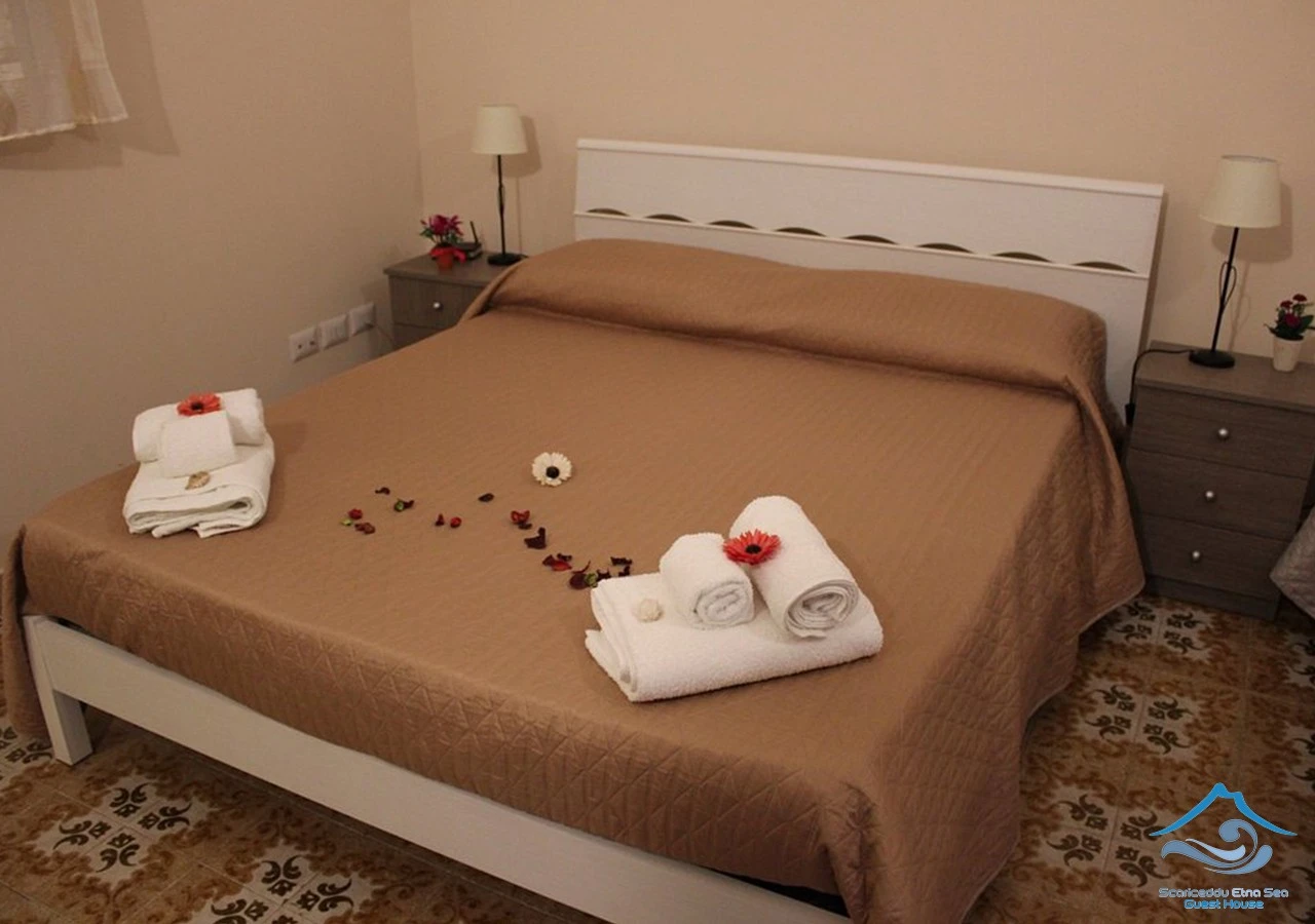 Scariceddu Etna Sea Guest House-2