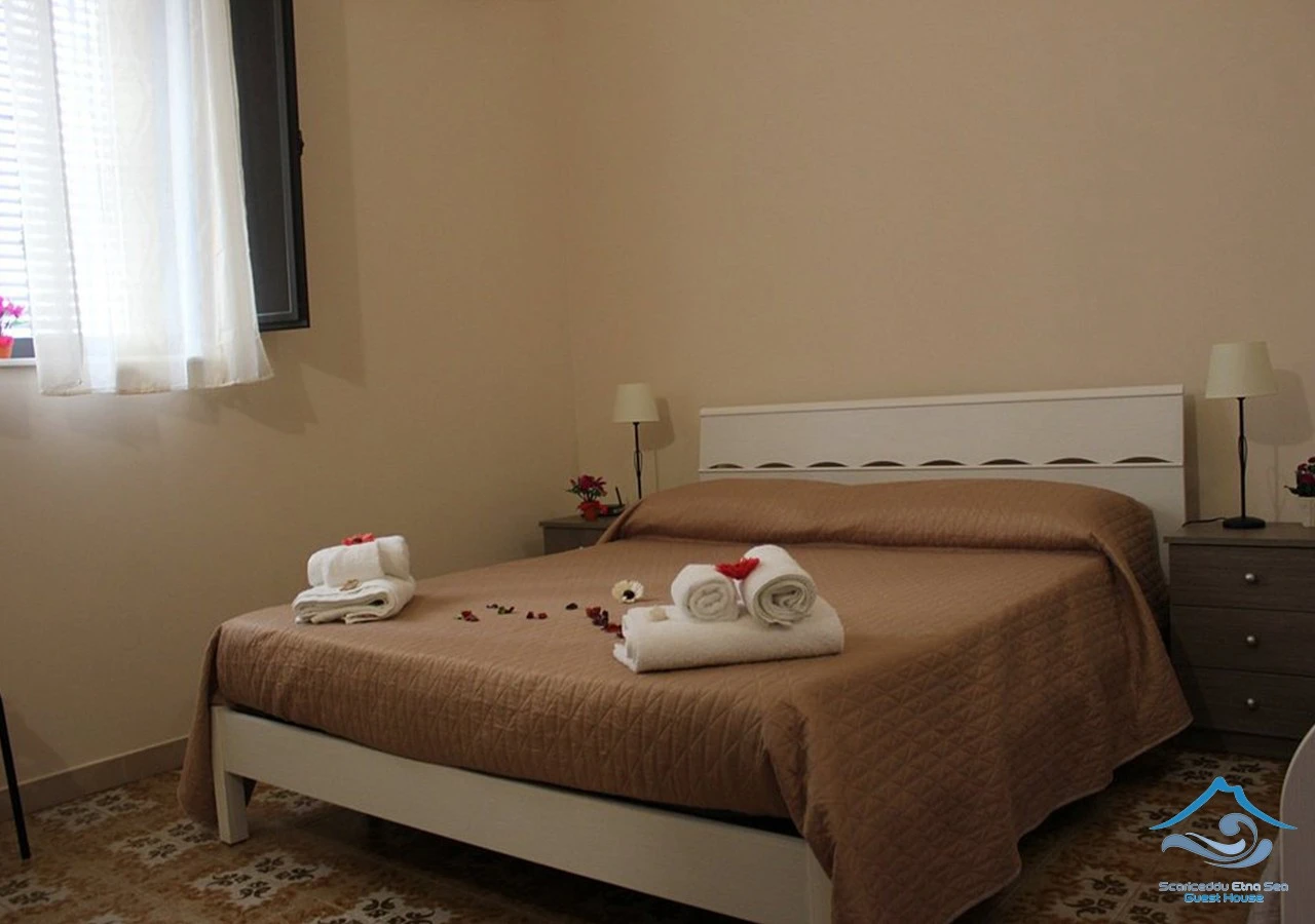 Scariceddu Etna Sea Guest House-3