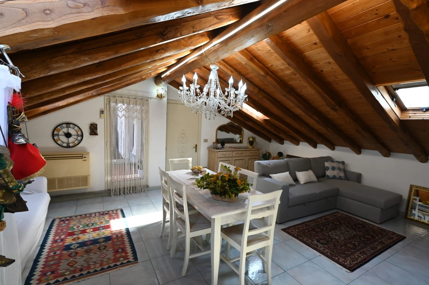 Donna Sofia House-2