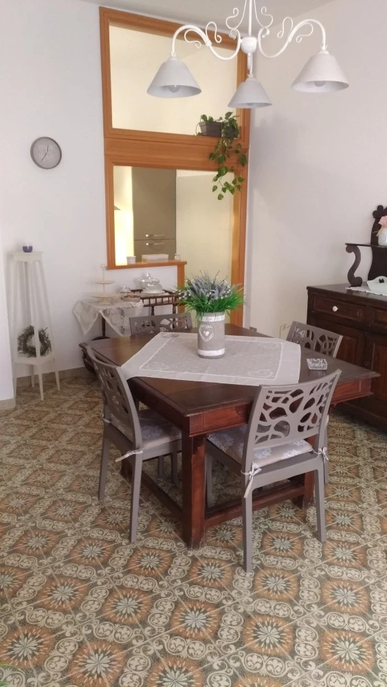Home Sweet Home-1