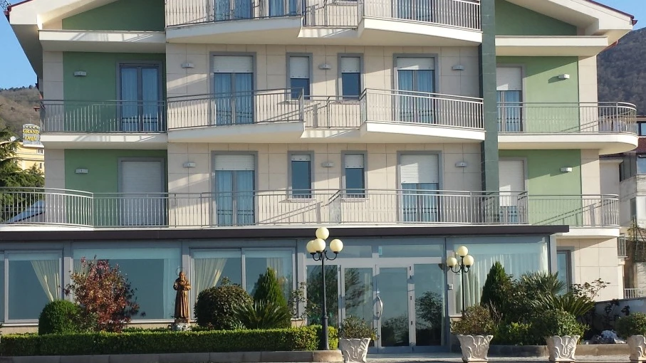 Hotel Pegaso-1