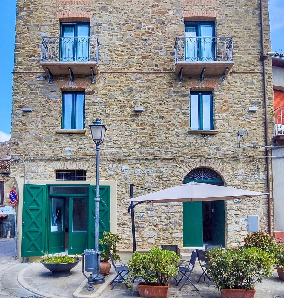 Il Palazzetto-2