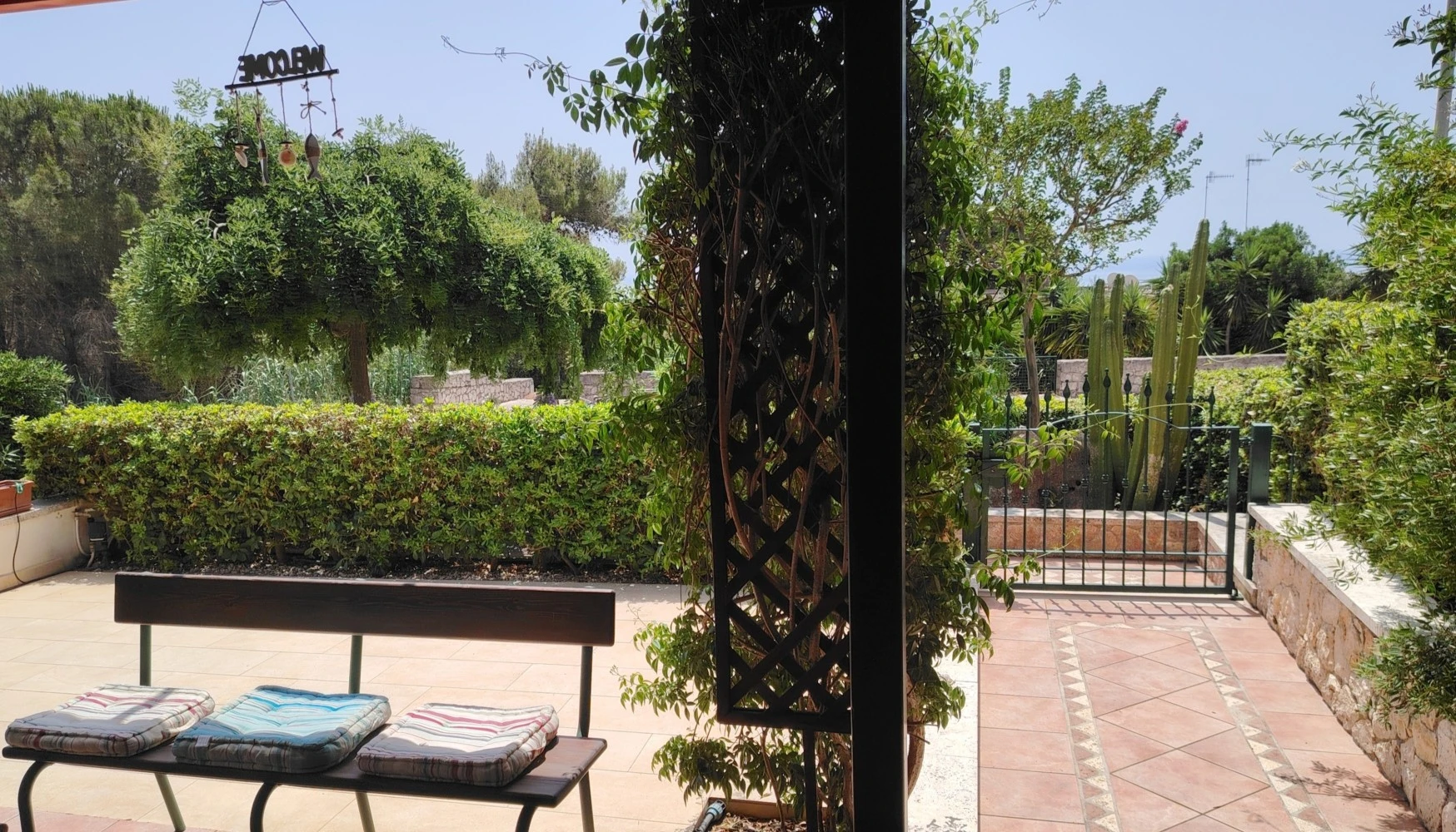 Angela Holiday Home-4