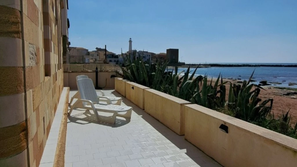 Giorgia's Home Villa By The Sea-2