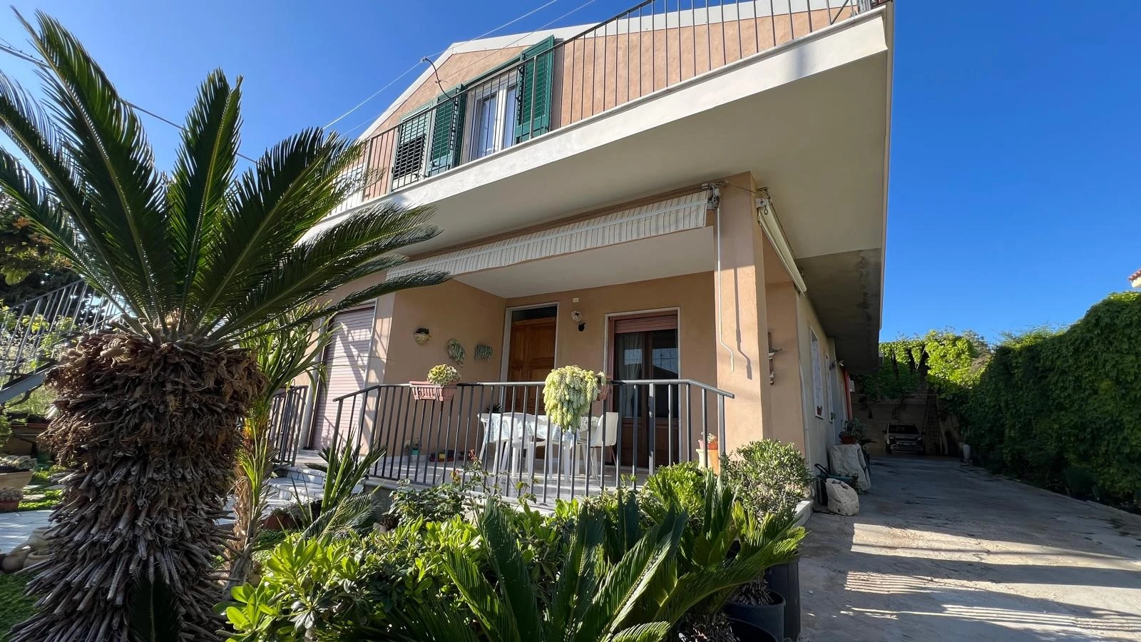 Casa Genisi-1