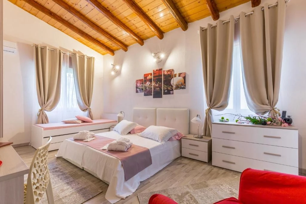 Villa Giummarito B & B-1