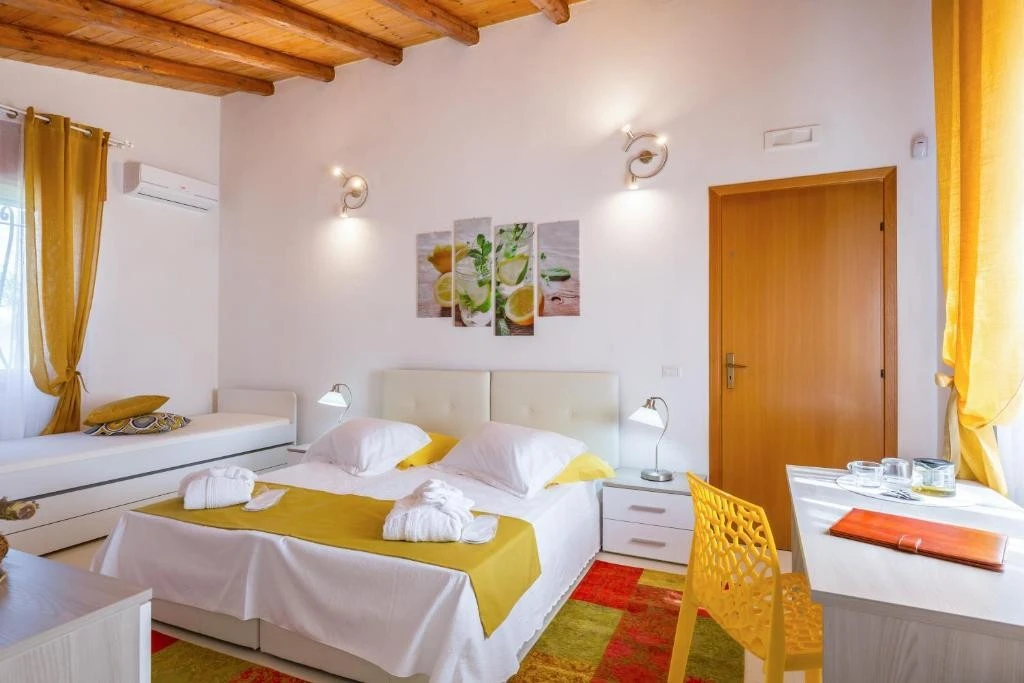 Villa Giummarito B & B-2