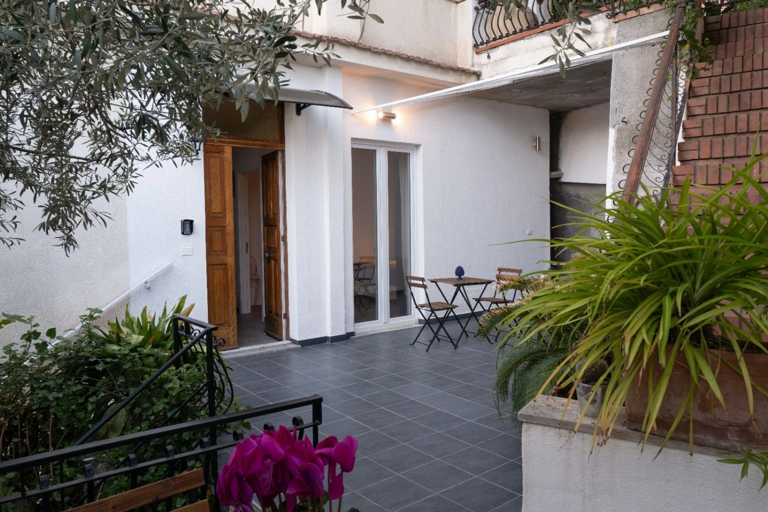 Blu Home Deluxe Taormina-1