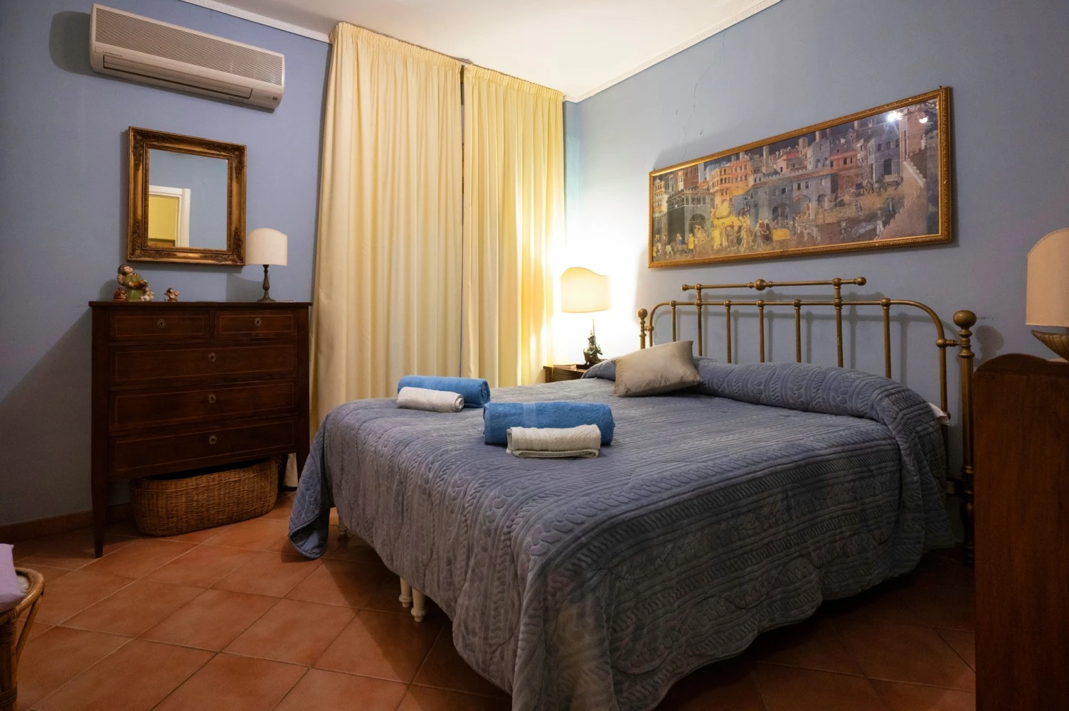 Duomo Square Apartment-4