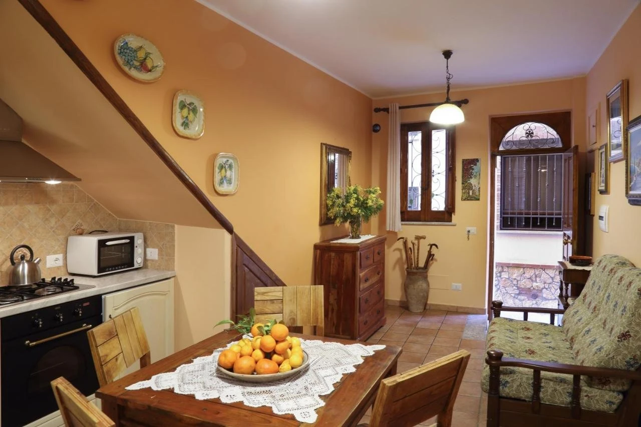 Casa Antico Borgo Cuseni-4