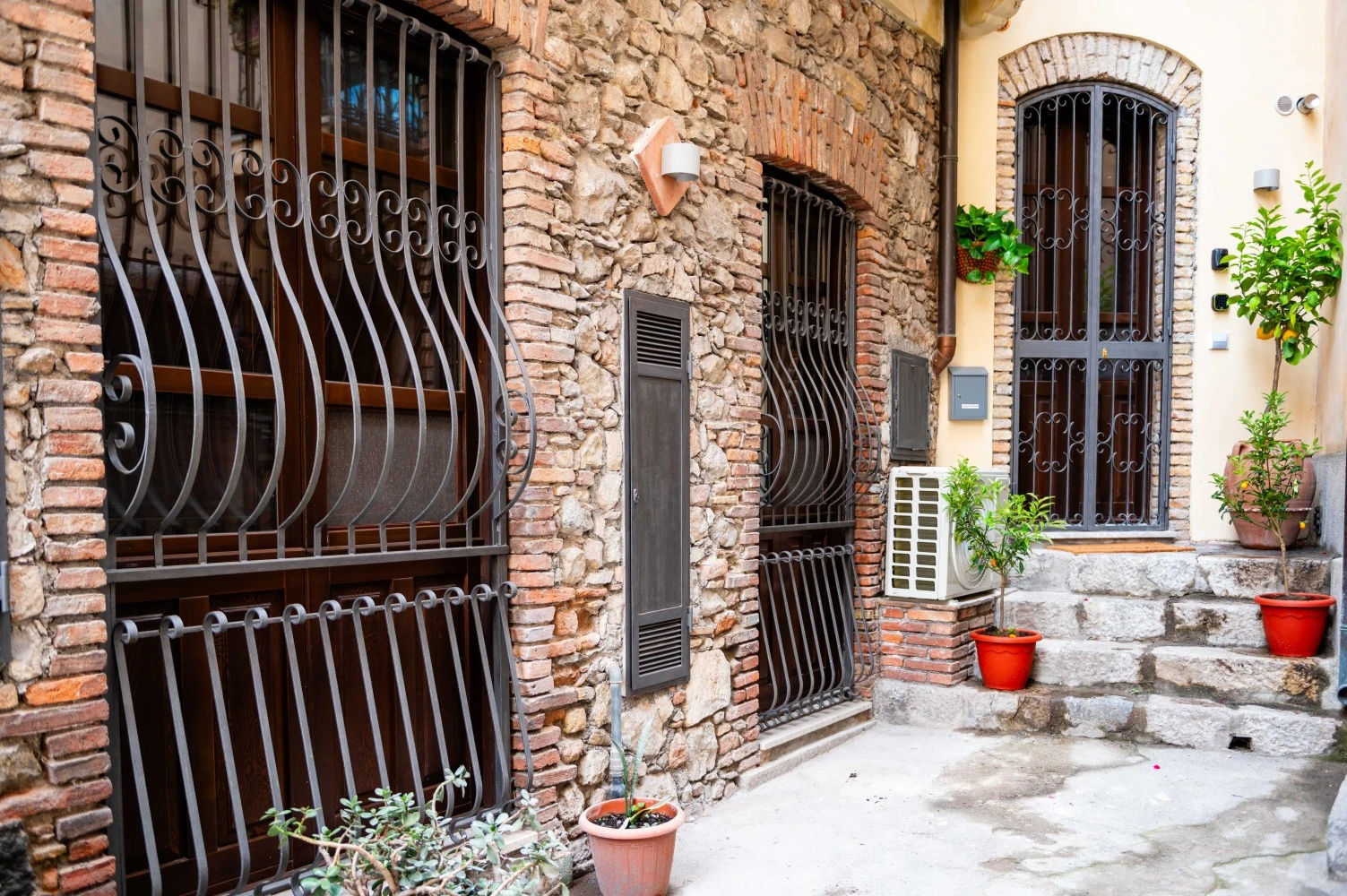 Central Apartment Taormina-4