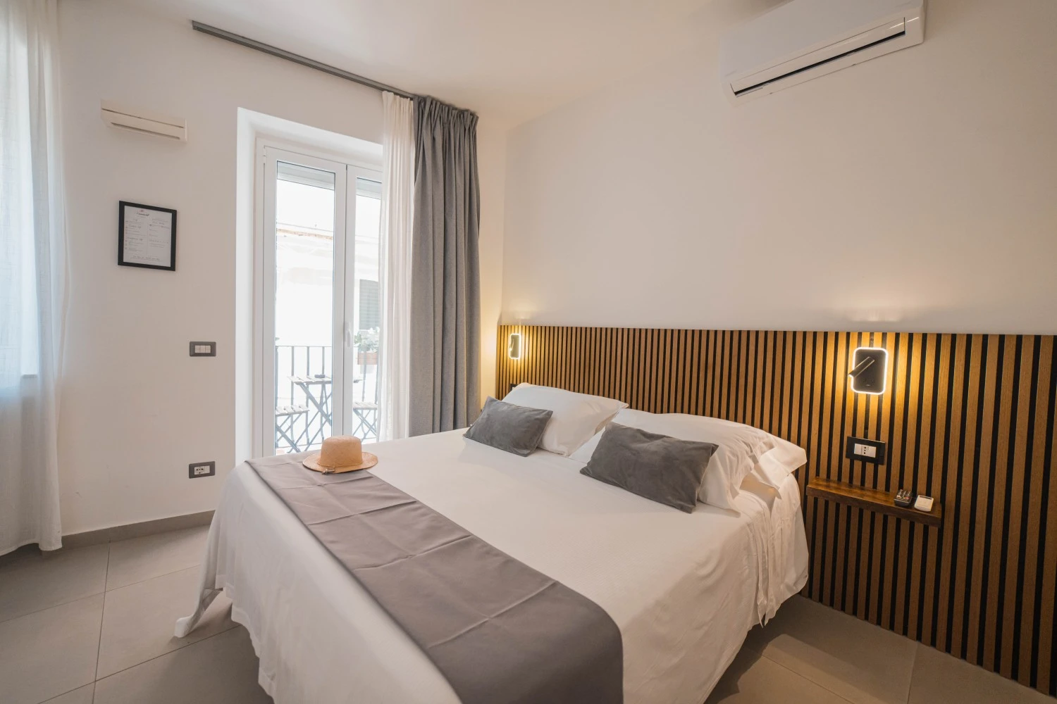 Humboldt Luxury Rooms Taormina-2