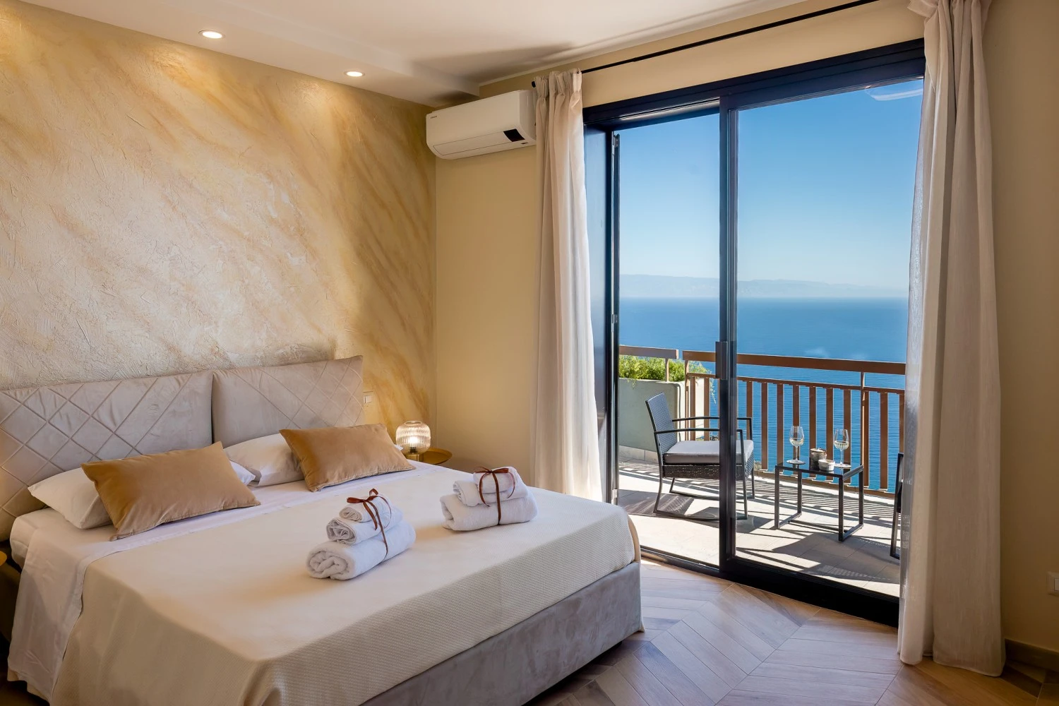 Taormina Dream View-3
