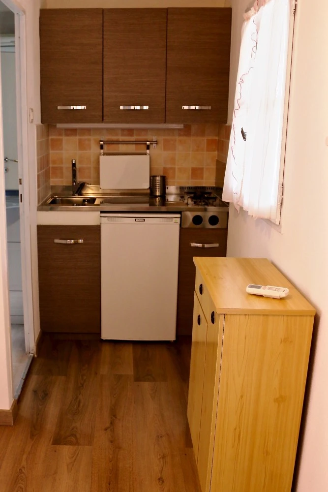 Sardinia Mongahouse B-4