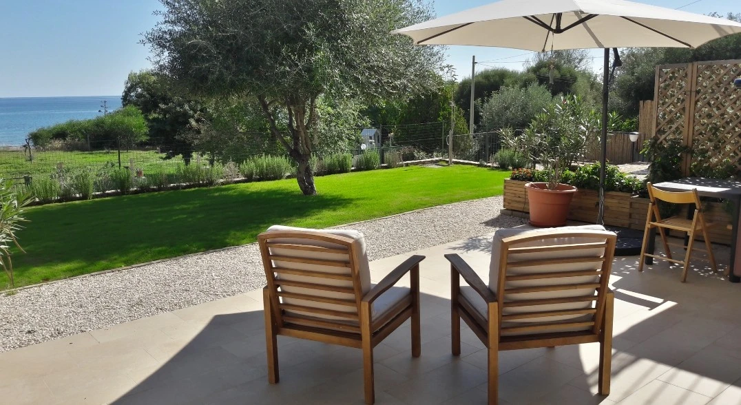 Casa Con Giardino A 50 Mt Dalla Spiaggia-1