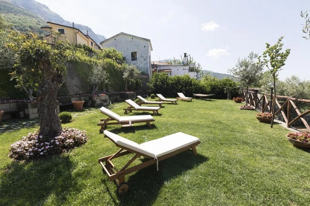 B&b Fior Tramonti-1