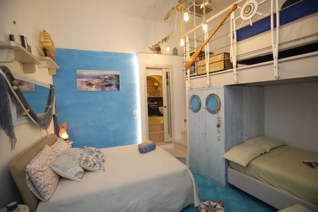 Piazzetta Petrone Apartment-4