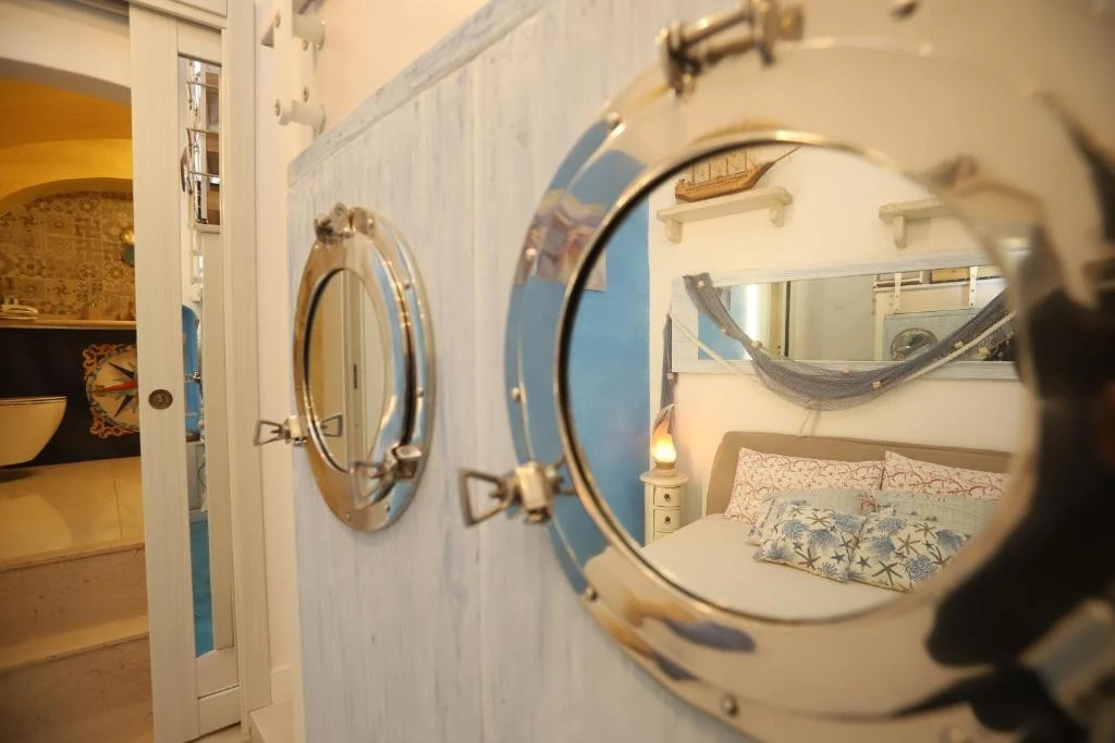 Piazzetta Petrone Apartment-5